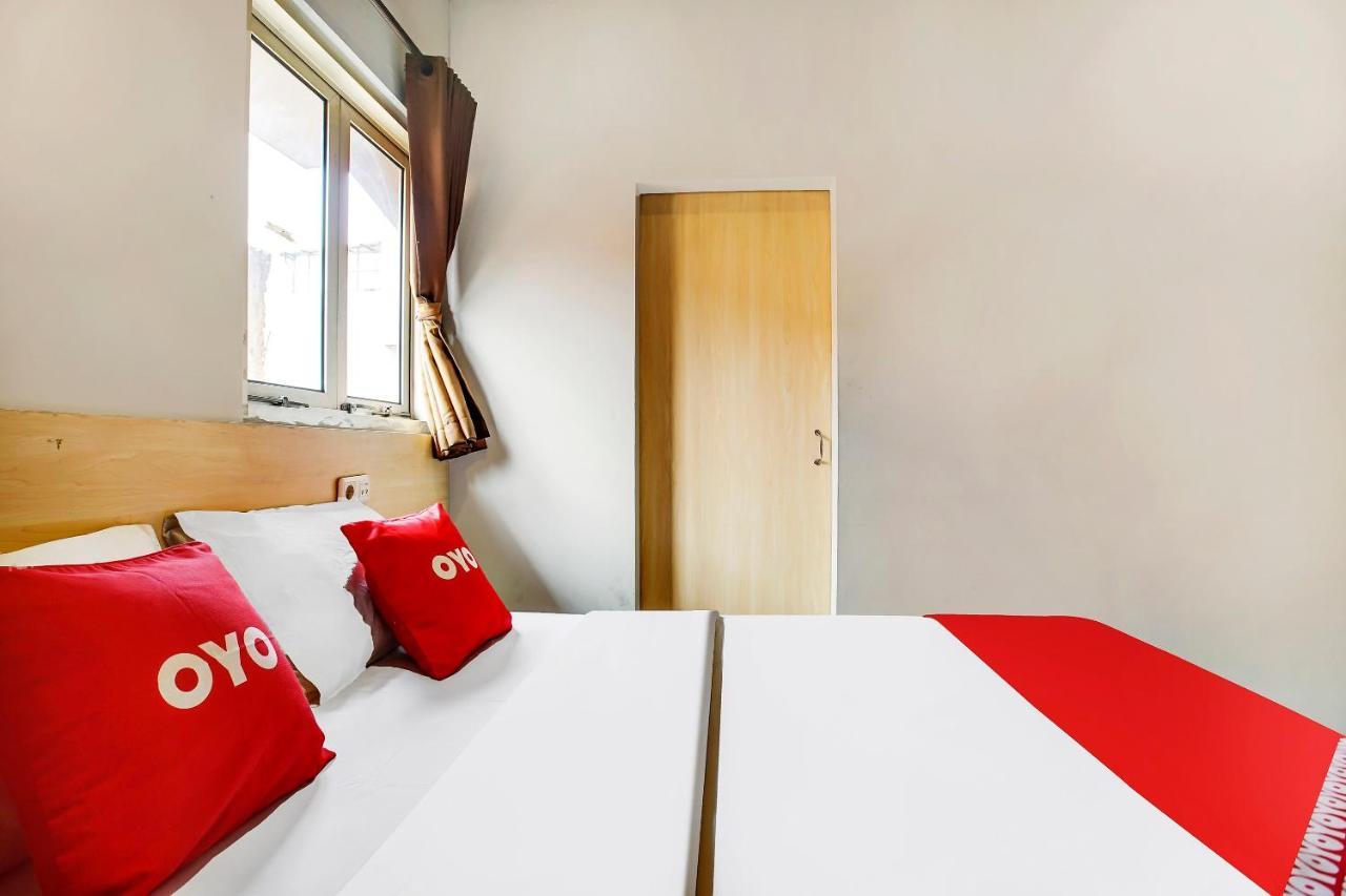 Reddoorz @ Pelajar Pejuang 3 호텔 반둥 외부 사진