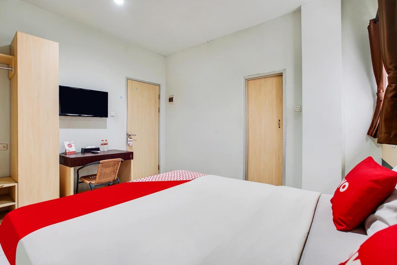 Reddoorz @ Pelajar Pejuang 3 호텔 반둥 외부 사진